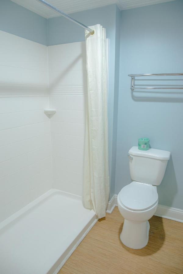 Sea And Breeze Hotel And Condo Tybee Island Exterior foto